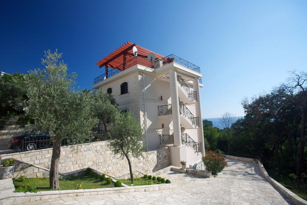 St.George Apartments Petrovac Exterior foto